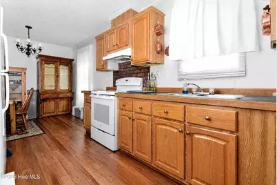 1035 W Bay Street, Belhaven, NC 27810 - Photo 9