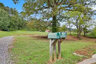 565 Tomotla Rd, Marble, NC 28905 - Photo 3