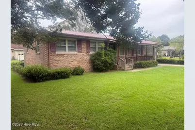 406 N Wilkes Street, Chadbourn, NC 28431 - Photo 1
