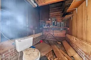 1201 Woodberry Rd, Kinston, NC 28501 - Photo 29