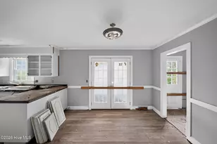 1201 Woodberry Rd, Kinston, NC 28501 - Photo 9