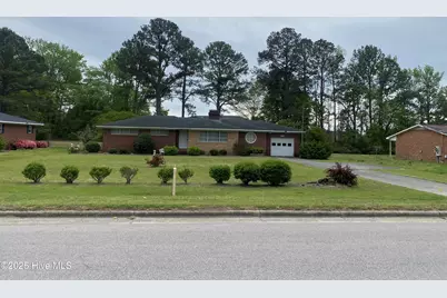 1404 N Berkeley Boulevard, Goldsboro, NC 27534 - Photo 1