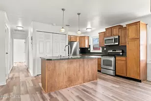 1624 New Bern St, Newport, NC 28570 - Photo 11