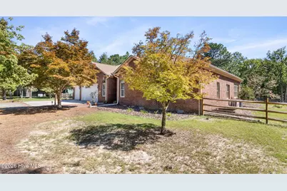 594 Rose Ridge Road, Aberdeen, NC 28315 - Photo 3