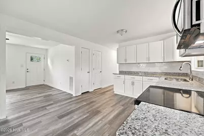 608 Norris Street, Greenville, NC 27858 - Photo 17