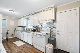 67 Thomas Ave, Chadbourn, NC 28431 - Photo 17