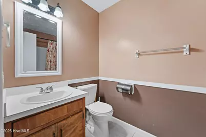 304 Branchwood Court, Jacksonville, NC 28546 - Photo 7