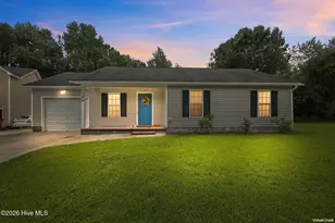 106 Republic Ct, Jacksonville, NC 28540 - Photo 1