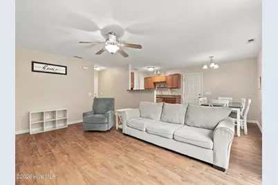 106 Republic Court, Jacksonville, NC 28540 - Photo 3