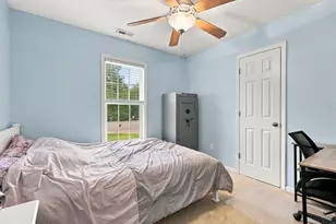 106 Republic Ct, Jacksonville, NC 28540 - Photo 9