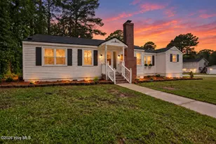 1009 Walnut St W, Wilson, NC 27893 - Photo 1