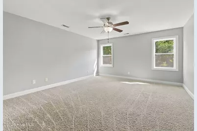813 Tuscarora Trail, Jacksonville, NC 28546 - Photo 13