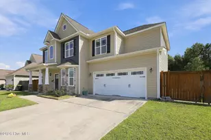813 Tuscarora Trl, Jacksonville, NC 28546 - Photo 3
