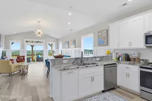 815 N New River Dr, Surf City, NC 28445 - Photo 9