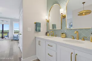 815 N New River Dr, Surf City, NC 28445 - Photo 31