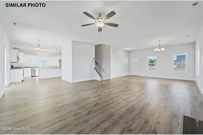 602 Retreat Court, Jacksonville, NC 28546 - Photo 3