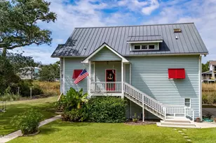 403 Factory St, Oriental, NC 28571 - Photo 3
