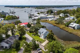 403 Factory St, Oriental, NC 28571 - Photo 49