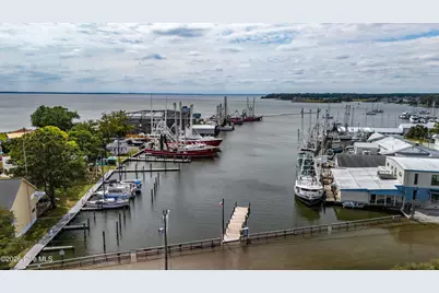 403 Factory Street, Oriental, NC 28571 - Photo 51