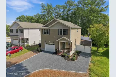 855 S Henley Street, Southern Pines, NC 28387 - Photo 3