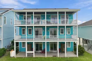 105 Winston Ave, Atlantic Beach, NC 28512 - Photo 3
