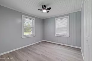 208 Clay St, Kinston, NC 28501 - Photo 11