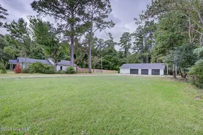 1 W Thurman Road, New Bern, NC 28562 - Photo 3