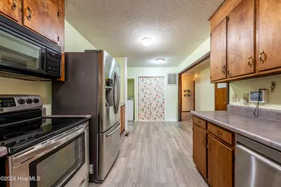519 Oak Lane, Jacksonville, NC 28540 - Photo 17