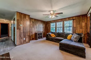 519 Oak Ln, Jacksonville, NC 28540 - Photo 11