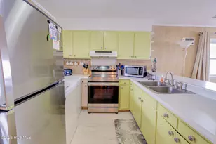 1112 N Shore Dr, Surf City, NC 28445 - Photo 11