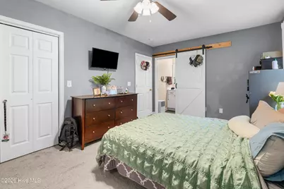 109 N East Avenue, Oak City, NC 27857 - Photo 11