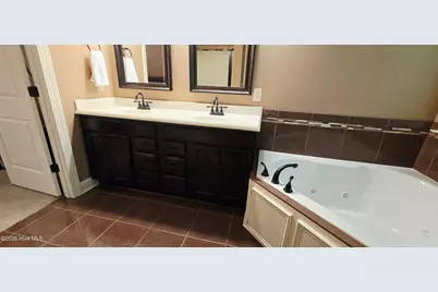 805 Megan Drive, Greenville, NC 27834 - Photo 31