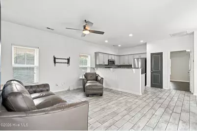 823 Isle Of Palms Way, Wilmington, NC 28412 - Photo 5