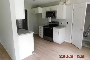 406 7th St, Maysville, NC 28555 - Photo 5