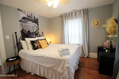 400 E 11th Street, Washington, NC 27889 - Photo 15