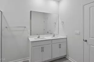 2700 Salisbury Ln W, Wilson, NC 27893 - Photo 15