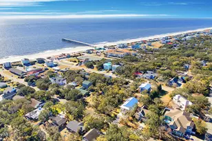 700 Ocean Dr, Oak Island, NC 28465 - Photo 39