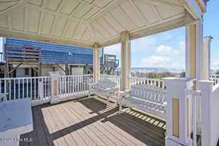 700 Ocean Dr, Oak Island, NC 28465 - Photo 49