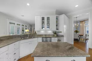 514 Marsh Oaks Dr, Wilmington, NC 28411 - Photo 13