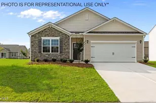 2706 Salisbury Ln W, Wilson, NC 27893 - Photo 1