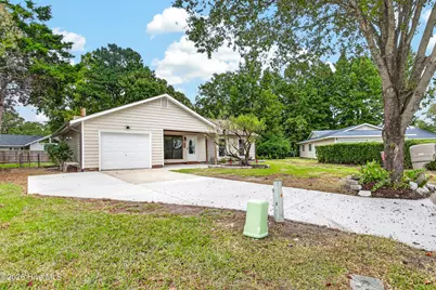 809 Deblea Court, Jacksonville, NC 28546 - Photo 3