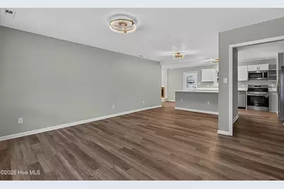 809 Deblea Court, Jacksonville, NC 28546 - Photo 11
