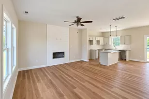55 Hagood St, Smithfield, NC 27577 - Photo 3