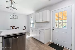 111 Ronny Ct, Jacksonville, NC 28546 - Photo 17