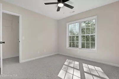 1643 Chadwick Shores Drive, Sneads Ferry, NC 28460 - Photo 27
