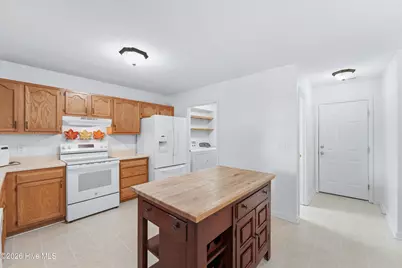 147 Bayshore Drive, Sneads Ferry, NC 28460 - Photo 15