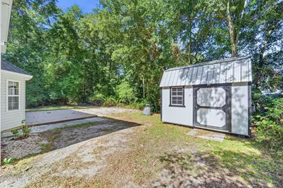 147 Bayshore Drive, Sneads Ferry, NC 28460 - Photo 7