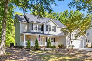 147 Bayshore Dr, Sneads Ferry, NC 28460 - Photo 1