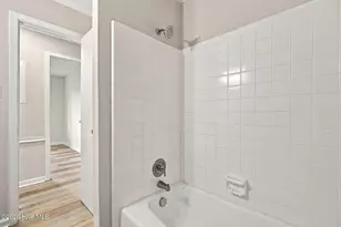 104 Oak Grove Ave, Greenville, NC 27834 - Photo 31