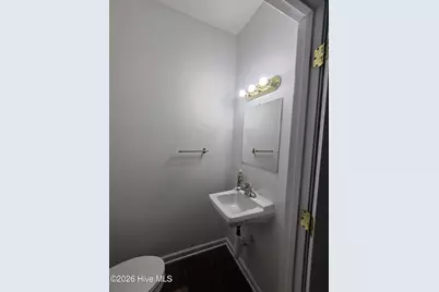 400 N Hughes Boulevard, Elizabeth City, NC 27909 - Photo 11